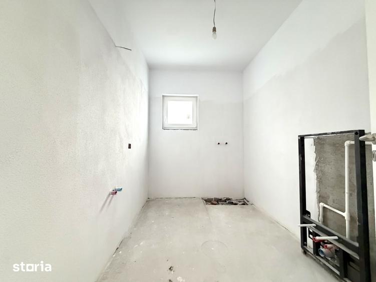 Casă cu 3 camere cu Teren 576 Mp în Sânandrei