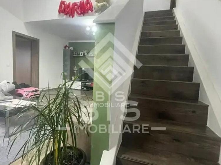 Apartament cu 4 camere decomandat în Exterior Est