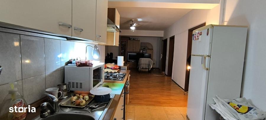 Apartament cu 2 camere semidecomandat în Bună Ziua