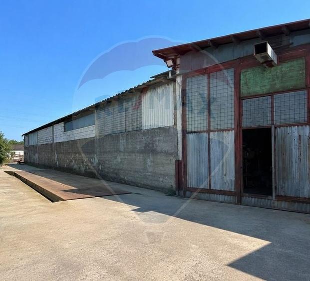 Spațiu industrial, de 1,318 mp, în Jilava
