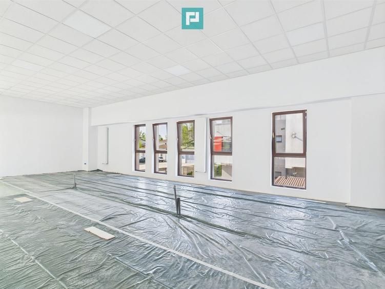 Spațiu comercial, de 100 mp, în Dumbrăvița