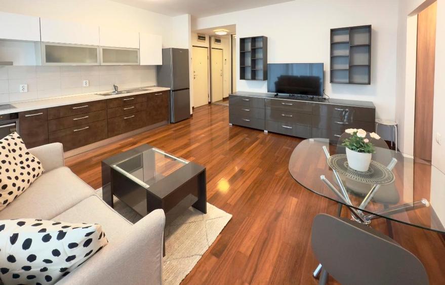 Apartament cu 2 camere semidecomandat în Șoseaua Nordului