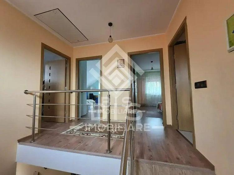 Casă individuală cu 3 camere cu Canalizare în Nord