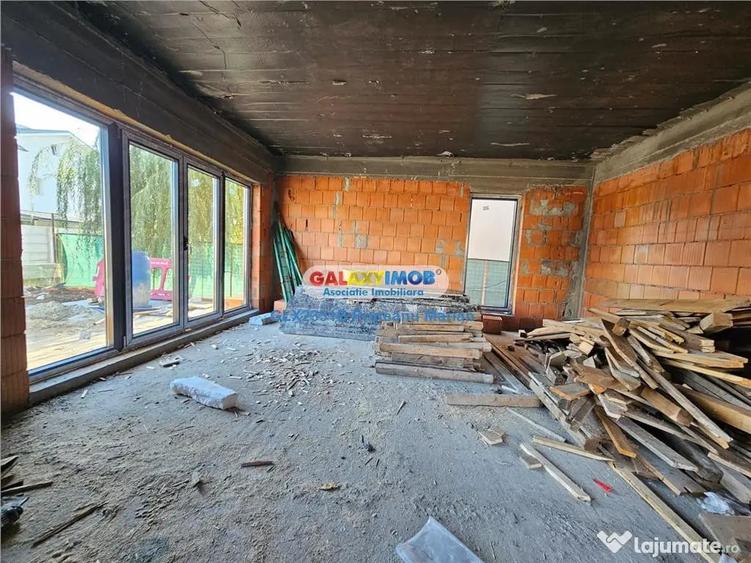 Casă cu 4 camere cu Teren 245 Mp în Haliu