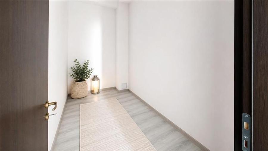 Apartament cu 2 camere decomandat în Exterior Est
