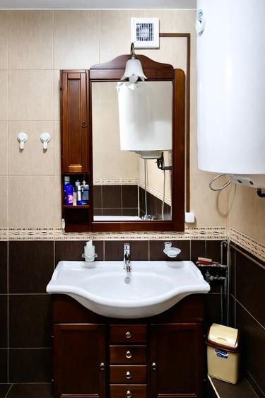 Apartament cu 2 camere decomandat, mobilat în Baicului