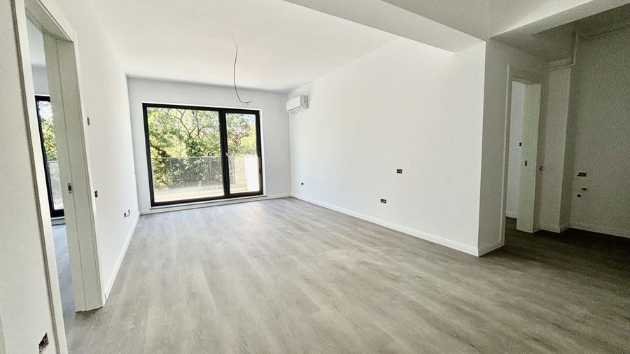 Apartament cu 2 camere decomandat în P-ța Muncii