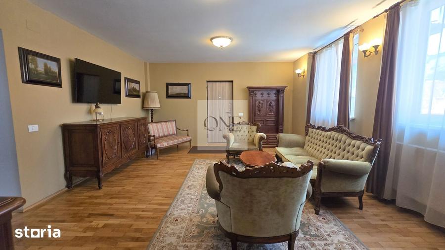 Apartament cu 3 camere în Schei