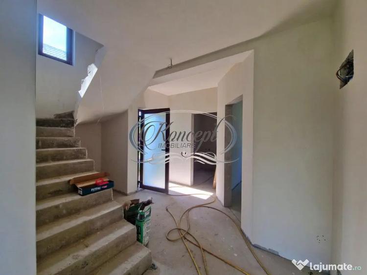 Casă cu 4 camere cu Canalizare în Gilău