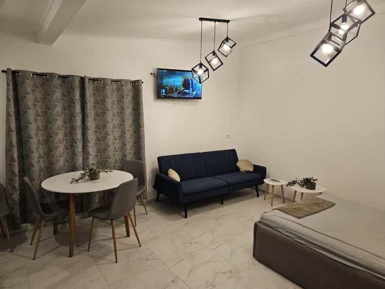 Apartament cu 2 camere decomandat în Ultracentral