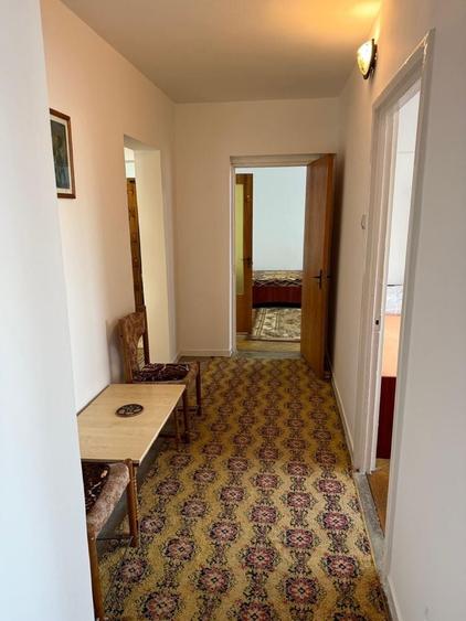 Apartament cu 3 camere decomandat în Ultracentral