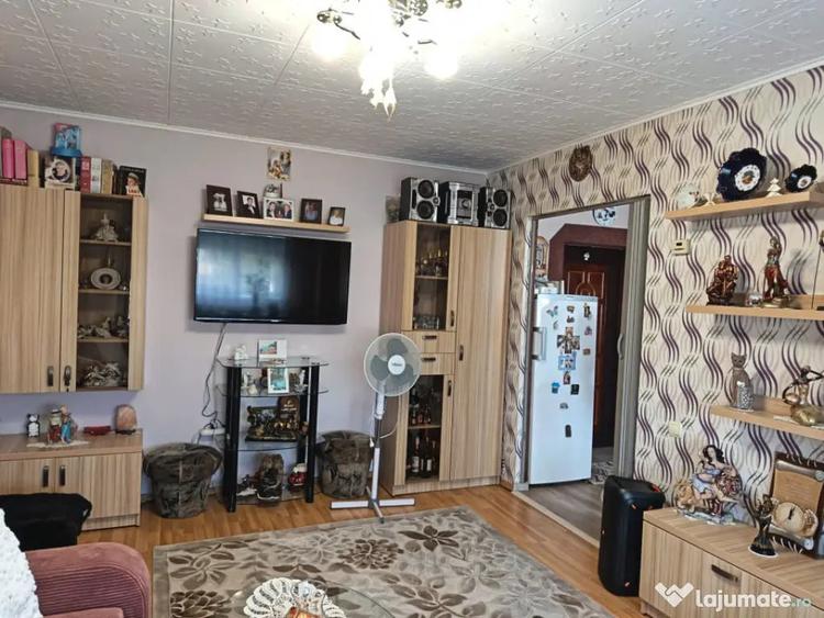 Apartament cu 2 camere decomandat în Ultracentral