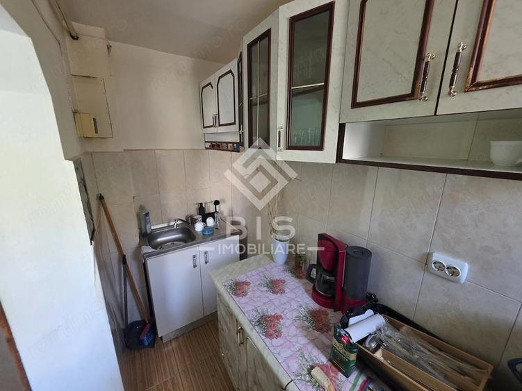 VANZARE APARTAMENT- ZONA DECEBAL ETAJ 1 - 4