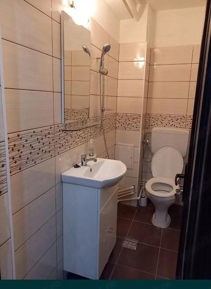 Apartament cu 2 camere semidecomandat în Hipodrom