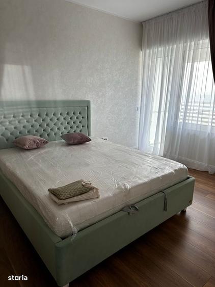 Apartament cu 3 camere decomandat în Breazu