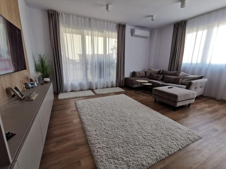 Apartament cu 2 camere decomandat în Aradului