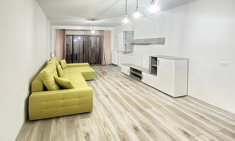 Apartament cu 2 camere decomandat, mobilat în Tractorul