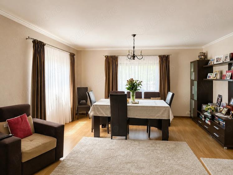 Casă cu Teren 600 Mp în Central