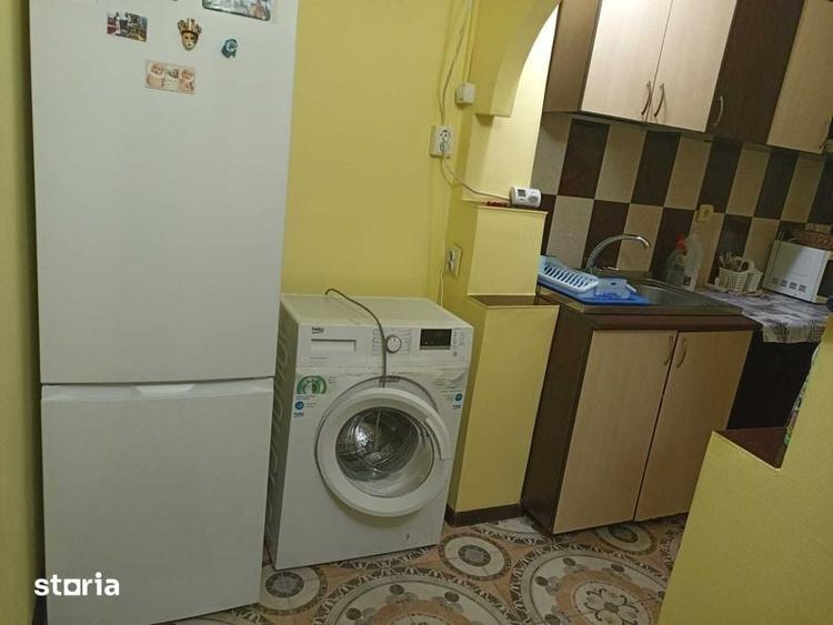 Garsonieră decomandată în Steaua