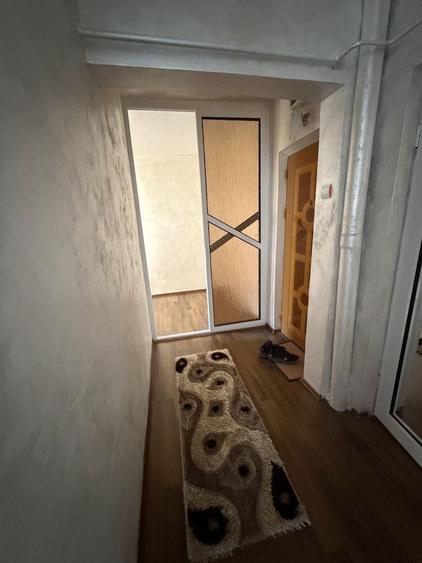Apartament cu 2 camere decomandat în Micro 19