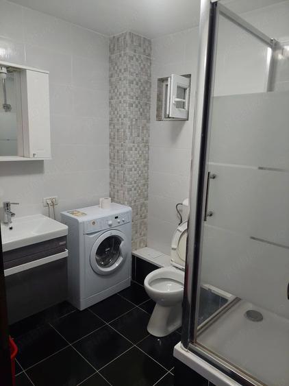 Apartament cu 2 camere decomandat în Pârneava