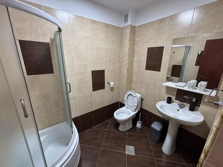 Garsonieră decomandată în Central