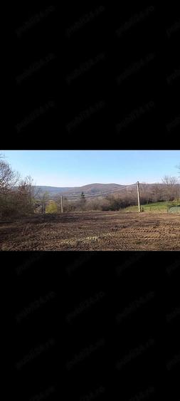 Teren de 2000 mp, în Rădești