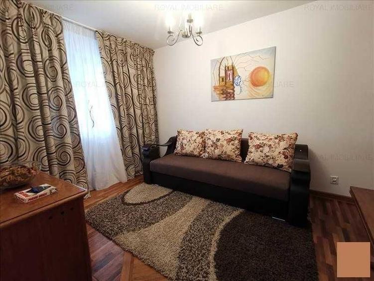 Apartament cu 3 camere decomandat în Ultracentral