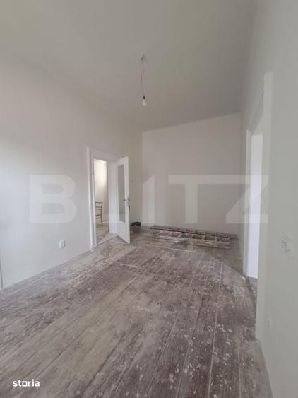 Apartament cu 4 camere în Centrul Istoric