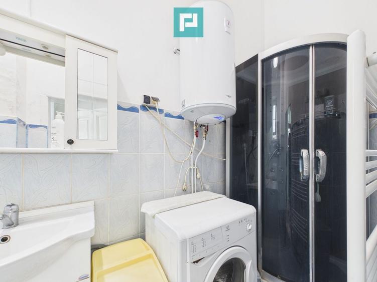 Casă cu 3 camere cu Canalizare în Păuliș