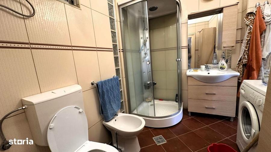 Apartament cu 3 camere decomandat în Ultracentral