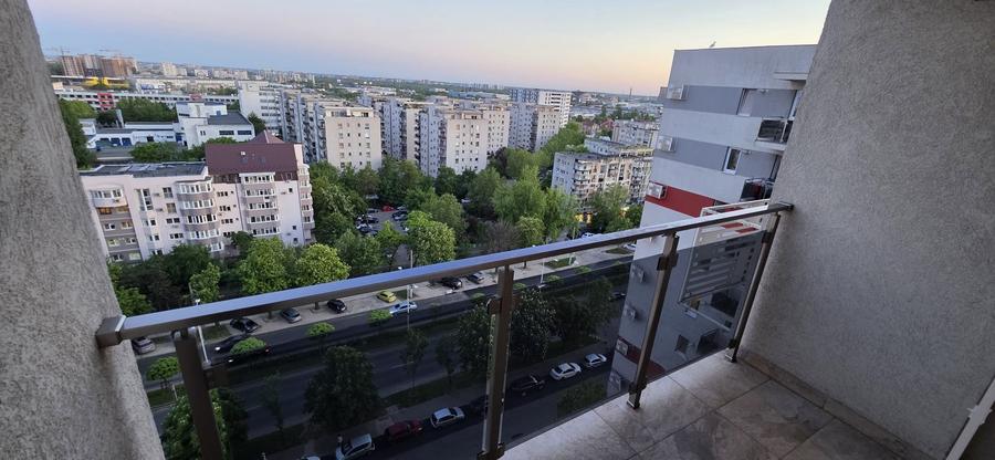 Apartament cu 2 camere decomandat în Păcii
