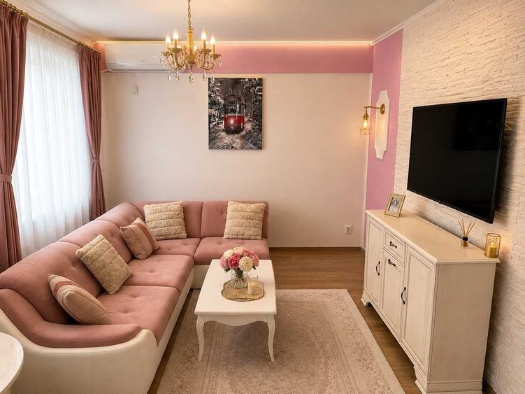 Apartament cu 2 camere decomandat în Central