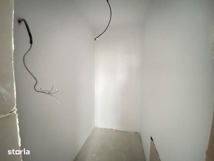 Casă cu 4 camere cu Teren 335 Mp în Ronaț