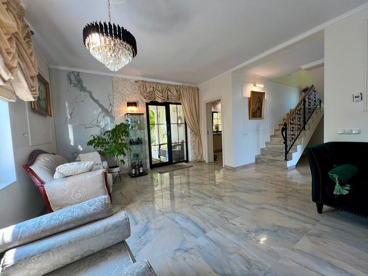Vila Vorovesti cod 163128 tel 0731226666 - 4