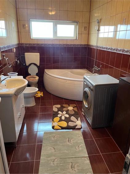 Casă cu 2 camere cu Teren 716 Mp în Ghirodei
