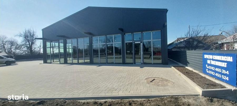 Spațiu comercial, de 600 mp, în Vadu Moldovei