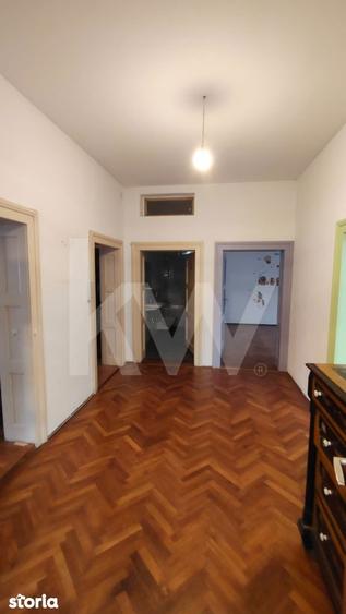 Casă cu 4 camere cu Teren 540 Mp în Lupeni