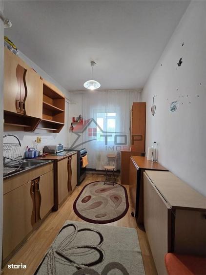 Piata Alexandru - Milcov, 2 camere decomandat cu 2 balcoane, liber - 5