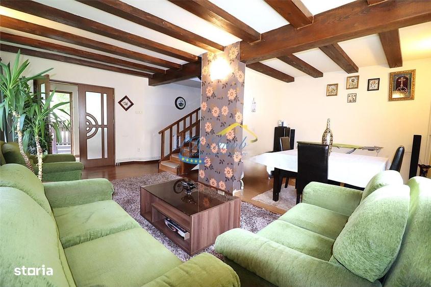 Casă cu 4 camere în Central