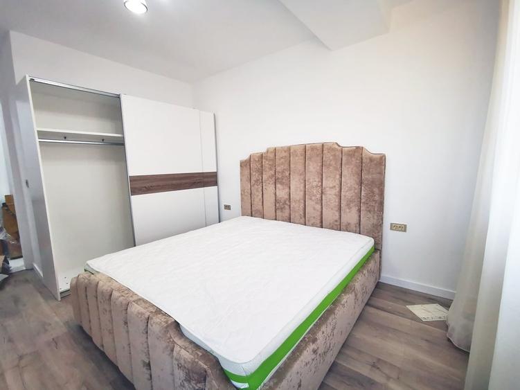 Apartament cu 2 camere decomandat în Politehnica