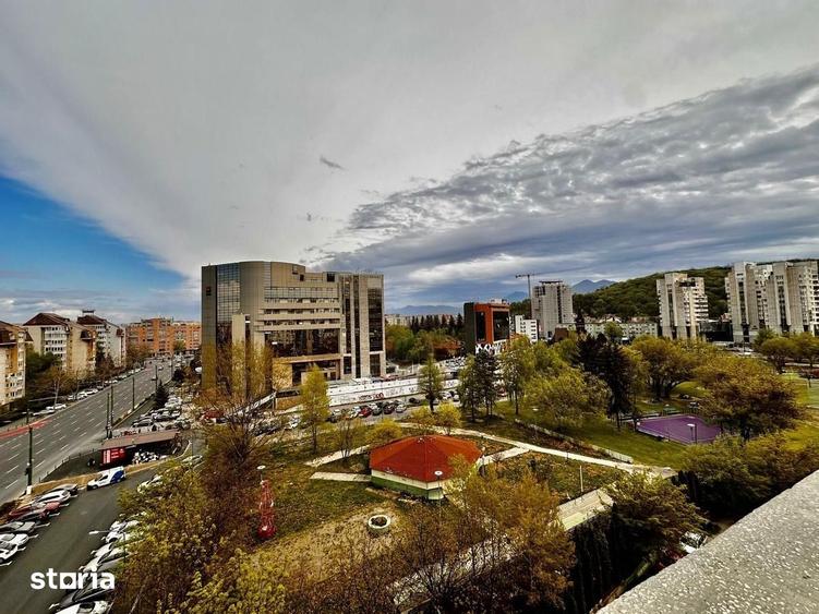 Spațiu comercial, de 160 mp, în Central