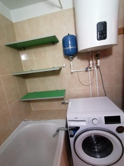 Apartament cu 2 camere decomandat în Obor