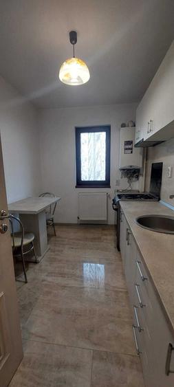 Apartament cu 2 camere decomandat în Valea Adâncă