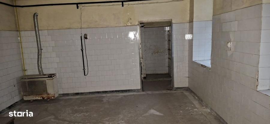 Spațiu comercial, de 475 mp, în Centrul Istoric