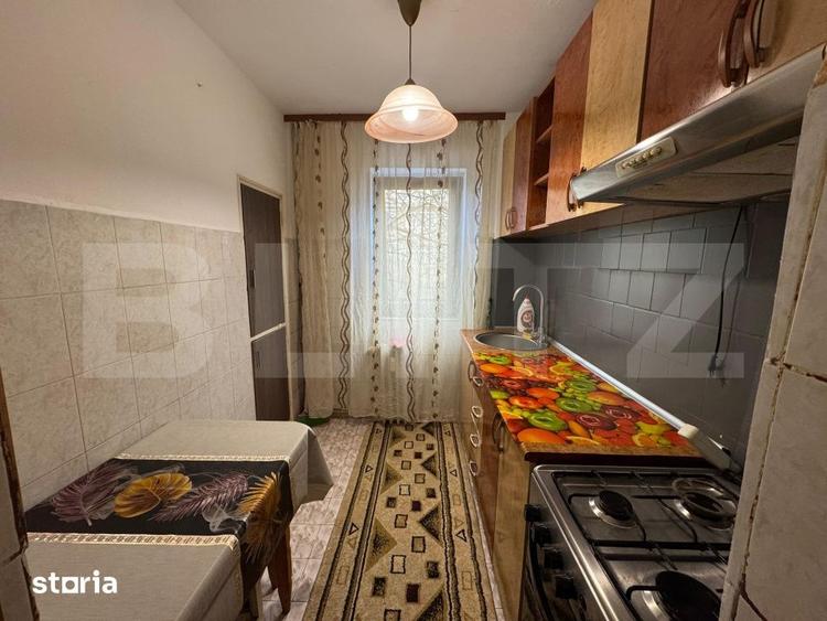 Apartament cu 2 camere semidecomandat în Calea București