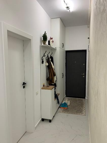 Apartament cu 3 camere decomandat, mobilat în Central