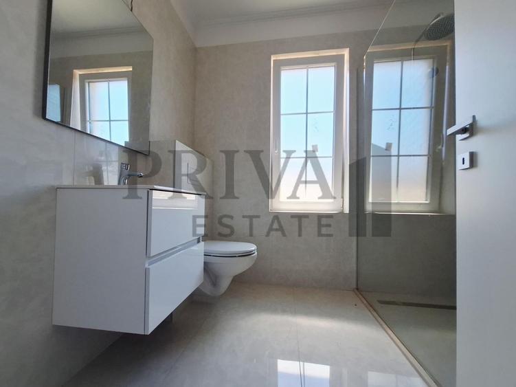 Duplex cu 3 camere cu Canalizare în Urseni