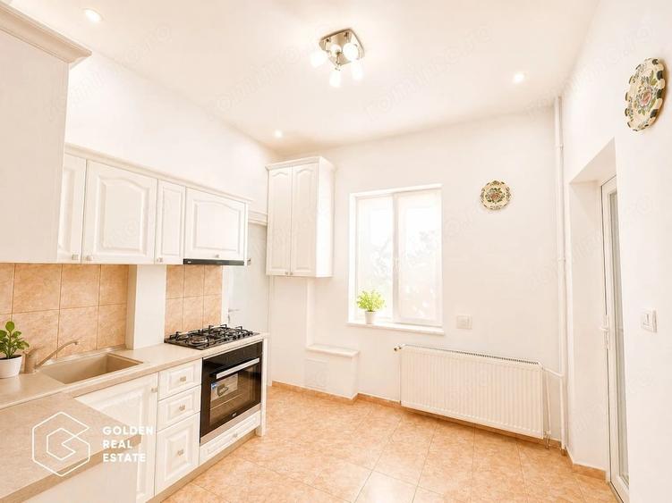 Apartament cu 3 camere decomandat în Central