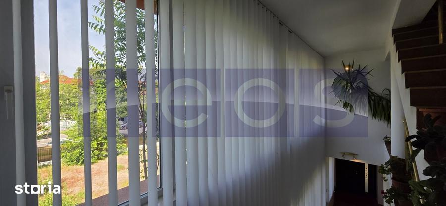 Casă cu 7 camere cu Teren 320 Mp în Pantelimon